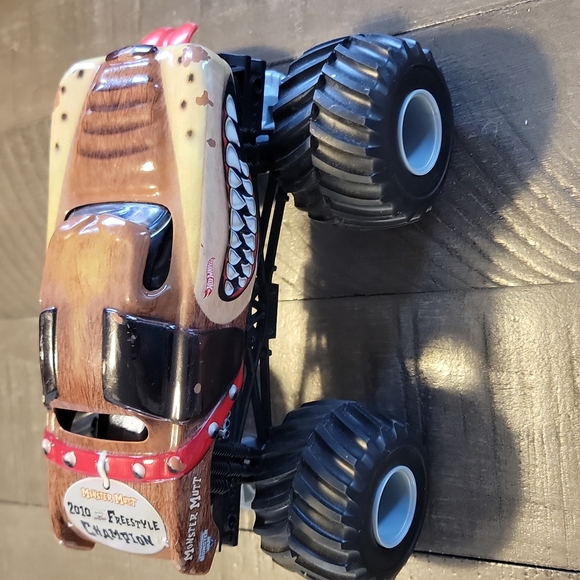 2 Master jam trucks - Picture 2 of 11